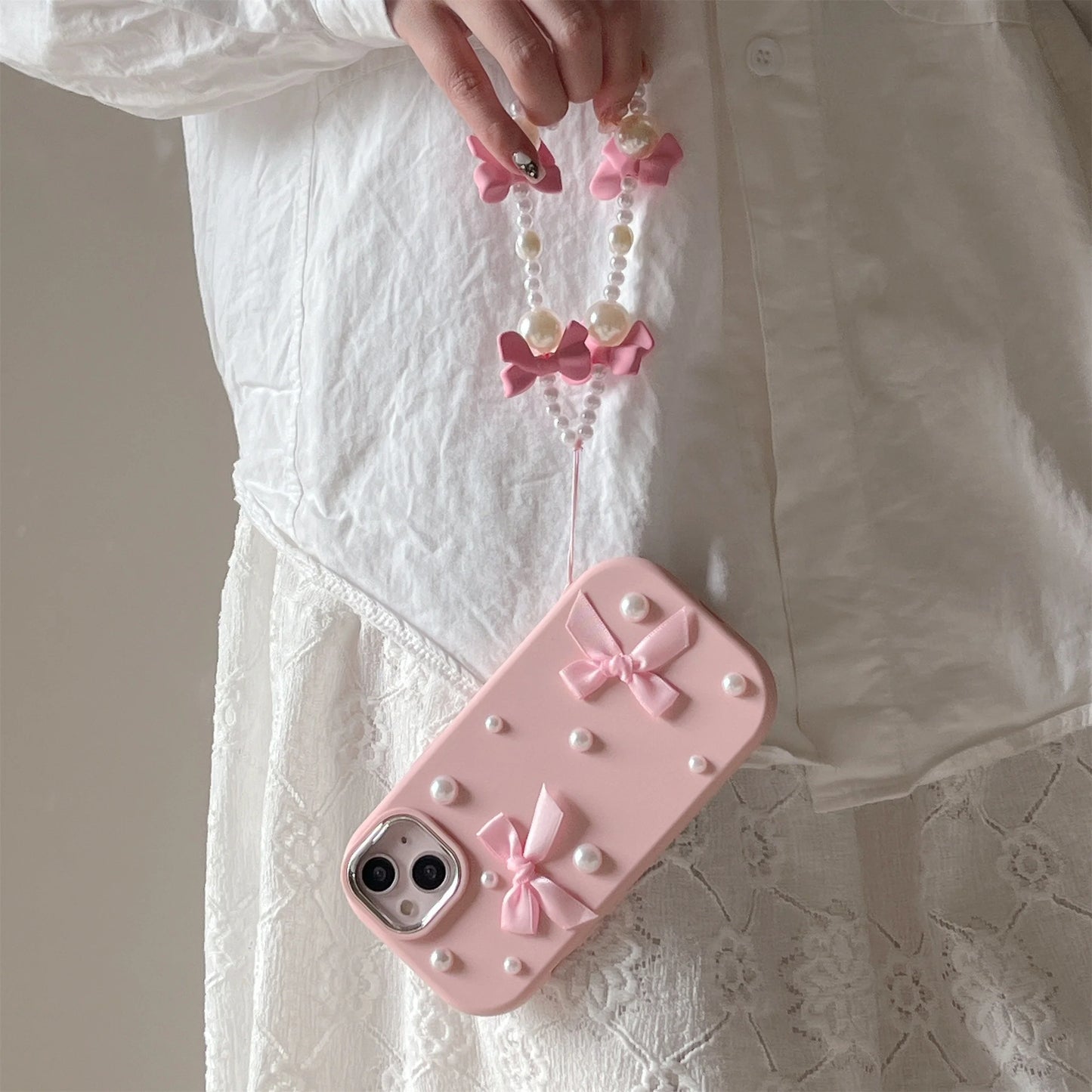 For iPhone 15 14 13 12 11 16 Pro Max Case 3D Pearl Bowknot Drop-proof Silicone Protective Cover With Pearl Bow Chain
